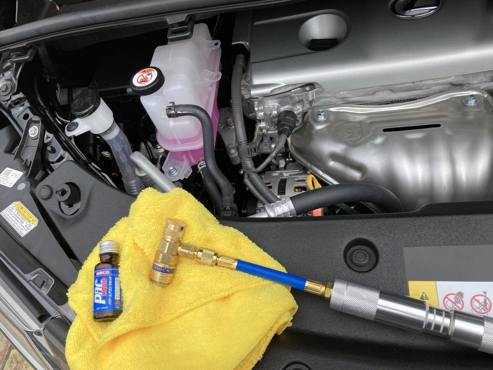 パワーエアコンリキッド エアコンガス添加剤R1234 レビュー | ナビ・ホイールなどカーカスタムはソニック横浜で!丁寧な取付!施工に自信アリ! パワーエアコンリキッド エアコンガス添加剤R1234 レビュー | ナビ・ホイールなどカーカスタムはソニック横浜で!丁寧な取付!施工に自信アリ!